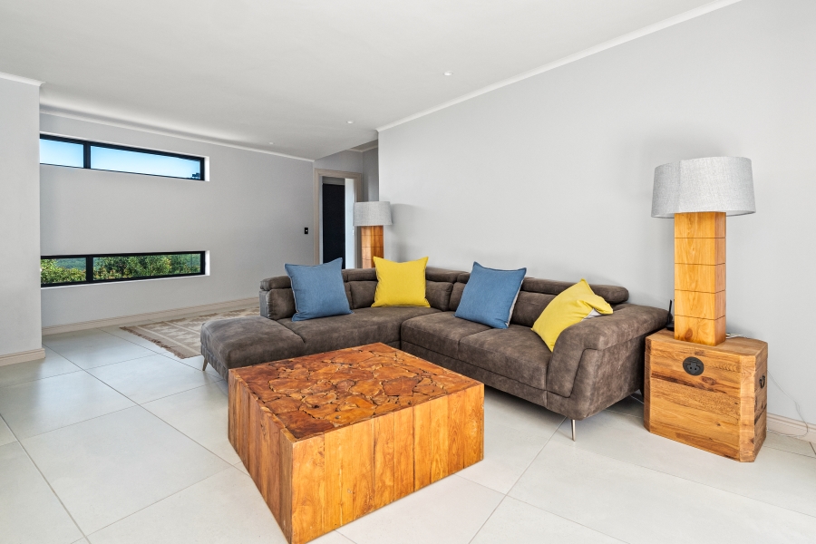 5 Bedroom Property for Sale in Pezula Private Estate Western Cape